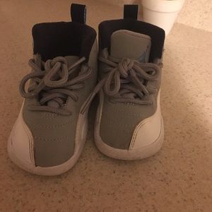 6child worn no box Jordan